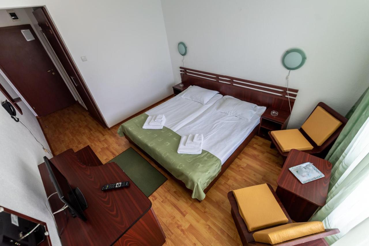 Hotel Capitol Жупитер Экстерьер фото