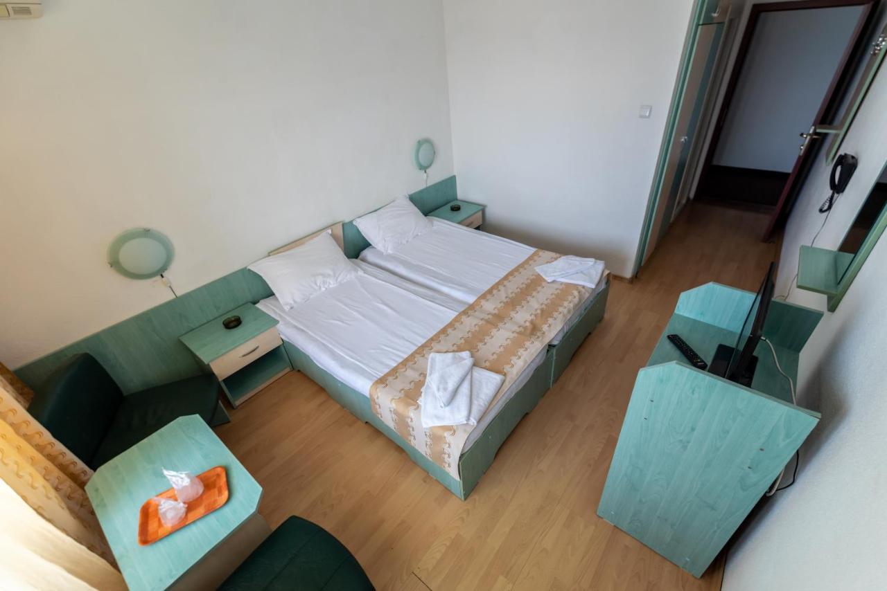 Hotel Capitol Жупитер Экстерьер фото