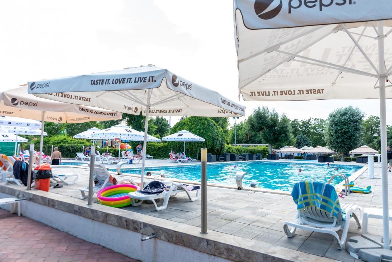 Hotel Capitol Жупитер Экстерьер фото