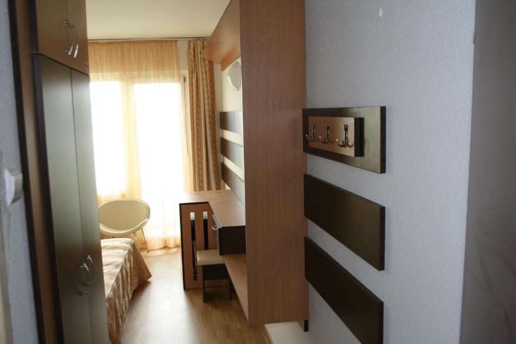 Hotel Capitol Жупитер Номер фото