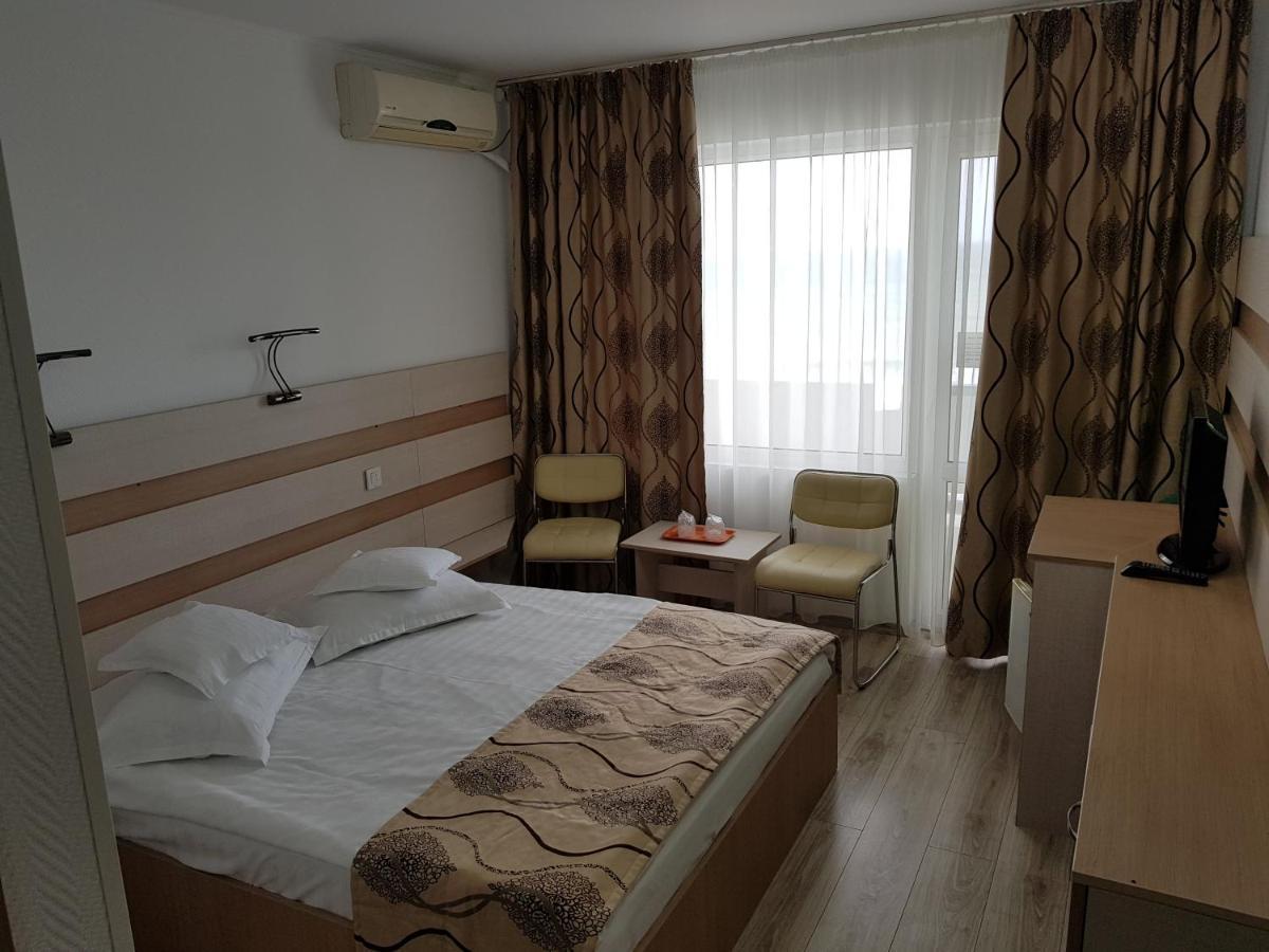 Hotel Capitol Жупитер Экстерьер фото